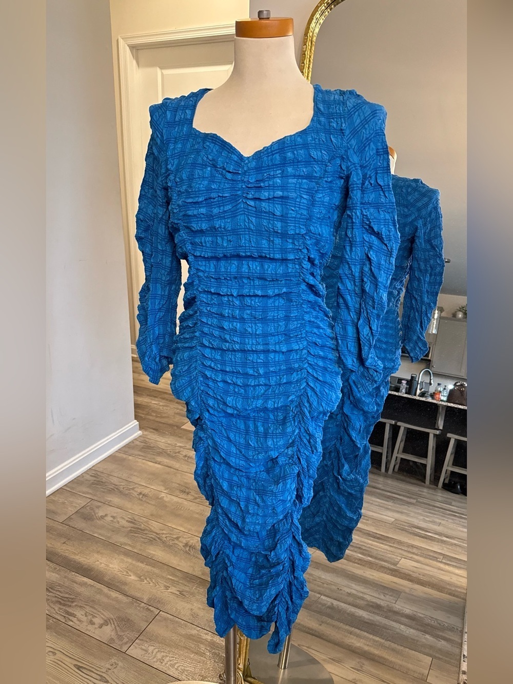 Zara Electric Blue Long Sleeve Ruched Midi Dress - Picture 3 of 12